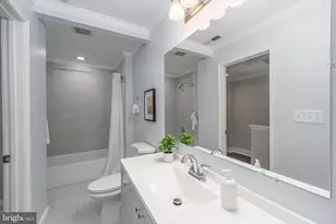 836 S Kenwood Ave, Baltimore, MD 21224 - Photo 17