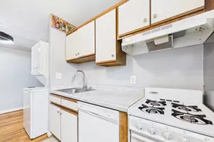 4414 Falls Bridge Dr, Baltimore, MD 21211 - Photo 7