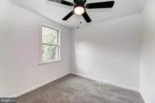 1028 Reverdy Rd, Baltimore, MD 21212 - Photo 29