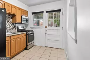 838 Bradhurst Rd, Baltimore, MD 21212 - Photo 7