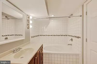 608 S Eaton Street, Baltimore, MD 21224 - Photo 23