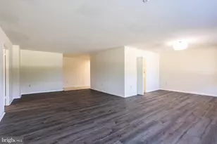 7121 Park Heights Ave, Baltimore, MD 21215 - Photo 11