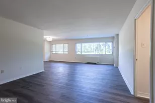 7121 Park Heights Ave, Baltimore, MD 21215 - Photo 9