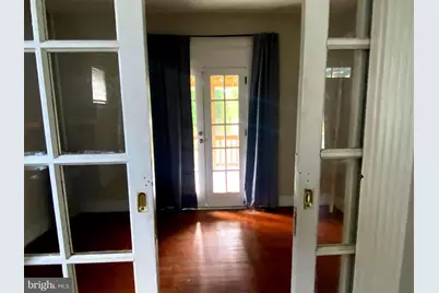 421 E Lake Avenue, Baltimore, MD 21212 - Photo 3
