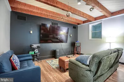 10 W Lake Avenue, Baltimore, MD 21210 - Photo 39