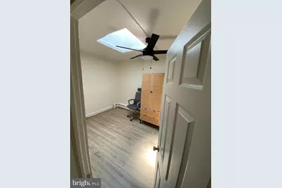 613 E 30th Street E, Baltimore, MD 21218 - Photo 15