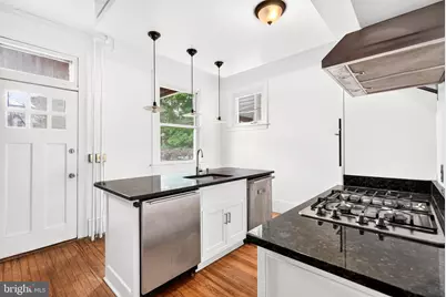 3005 N Calvert Street, Baltimore, MD 21218 - Photo 17