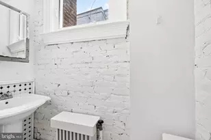 3005 N Calvert St, Baltimore, MD 21218 - Photo 23