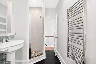 3005 N Calvert St, Baltimore, MD 21218 - Photo 31