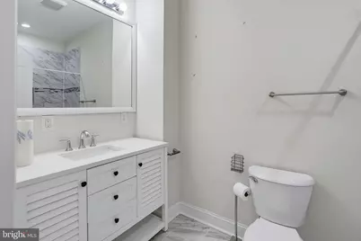 727 N Chester Street, Baltimore, MD 21205 - Photo 17