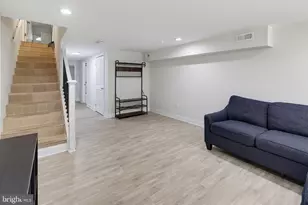 727 N Chester St, Baltimore, MD 21205 - Photo 25