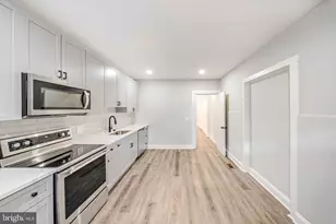 2617 N Calvert St, Baltimore, MD 21218 - Photo 15