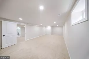 916 E Belvedere Ave, Baltimore, MD 21212 - Photo 39