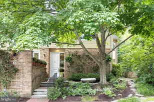 14 Roland Mews, Baltimore, MD 21210 - Photo 3