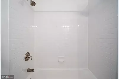 622 N Potomac Street, Baltimore, MD 21205 - Photo 17
