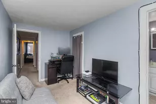 1303 Clarkson St, Baltimore, MD 21230 - Photo 29