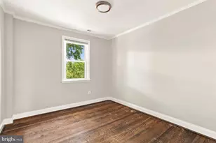 1518 Lochwood Rd, Baltimore, MD 21218 - Photo 15