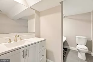 1518 Lochwood Rd, Baltimore, MD 21218 - Photo 23