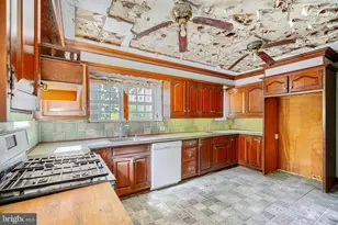 15 W Cold Spring Ln, Baltimore, MD 21210 - Photo 15