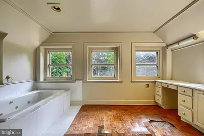 15 W Cold Spring Lane, Baltimore, MD 21210 - Photo 23