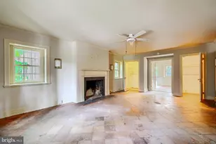 15 W Cold Spring Ln, Baltimore, MD 21210 - Photo 21