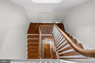 211 Chancery Rd, Baltimore, MD 21218 - Photo 43