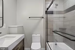 2715 Boone St, Baltimore, MD 21218 - Photo 19