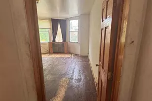 729 E 41st St, Baltimore, MD 21218 - Photo 19