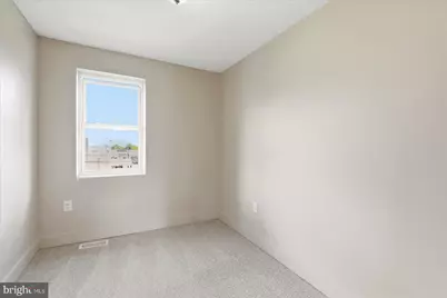 817 Wildwood Parkway, Baltimore, MD 21229 - Photo 29