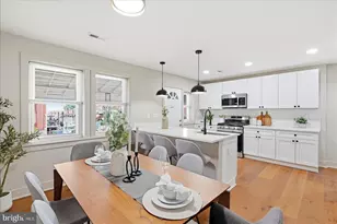 817 Wildwood Pkwy, Baltimore, MD 21229 - Photo 9