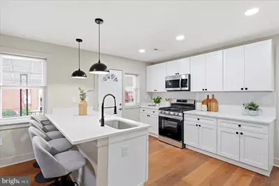 817 Wildwood Parkway, Baltimore, MD 21229 - Photo 11