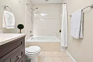 142 N Linwood Ave, Baltimore, MD 21224 - Photo 13