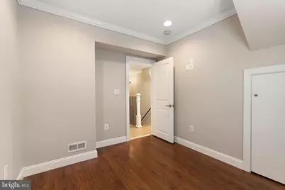 925 S Belnord Avenue, Baltimore, MD 21224 - Photo 21
