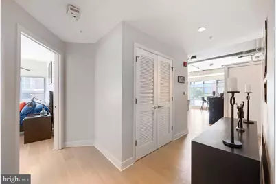 850 Aliceanna Street #305, Baltimore, MD 21202 - Photo 3
