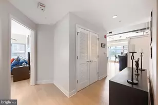 850 Aliceanna St, Baltimore, MD 21202 - Photo 3