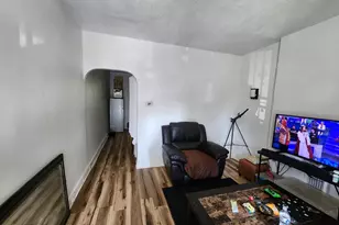 910 N Dukeland St, Baltimore, MD 21216 - Photo 5