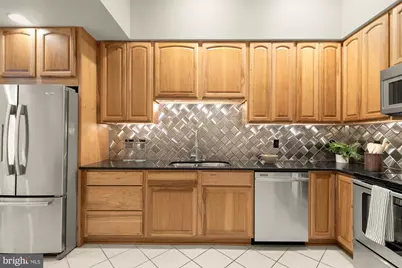 1121 S Clinton Street, Baltimore, MD 21224 - Photo 11