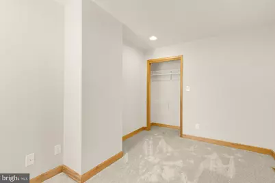 1121 S Clinton Street, Baltimore, MD 21224 - Photo 25