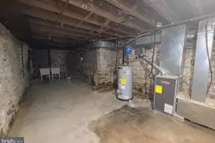 1952 Walbrook Ave, Baltimore, MD 21217 - Photo 23