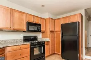 1722 Portugal St, Baltimore, MD 21231 - Photo 3