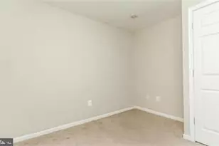 1722 Portugal St, Baltimore, MD 21231 - Photo 7