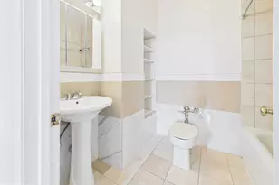 1 E Chase St, Baltimore, MD 21202 - Photo 17