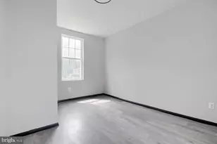 1730 N Ellamont St, Baltimore, MD 21216 - Photo 11