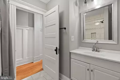 2802 Guilford Avenue, Baltimore, MD 21218 - Photo 39