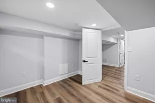 3904 Mt Pleasant Ave, Baltimore, MD 21224 - Photo 27
