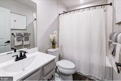209 S Newkirk Street, Baltimore, MD 21224 - Photo 9