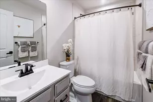 209 S Newkirk St, Baltimore, MD 21224 - Photo 9