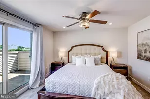 209 S Newkirk St, Baltimore, MD 21224 - Photo 27