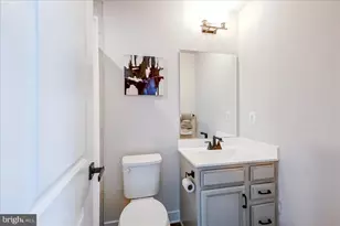 209 S Newkirk St, Baltimore, MD 21224 - Photo 23