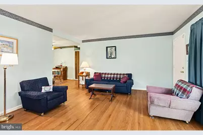6302 Laurelton Avenue, Baltimore, MD 21214 - Photo 3